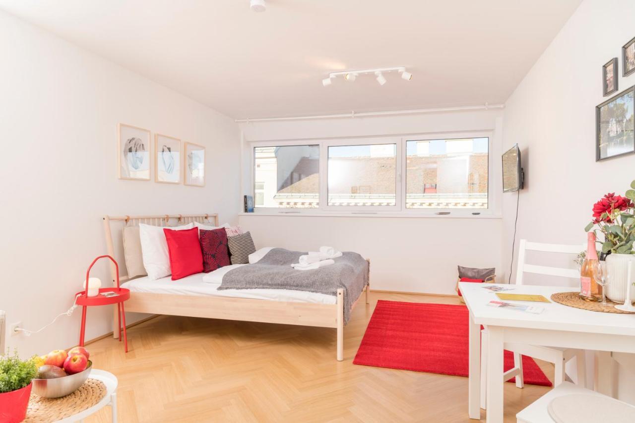 Red Monkey Vienna Apartment Екстер'єр фото